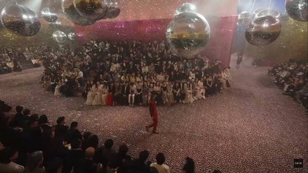 Desfile Pre-fall 2021 da Dior em Xangai