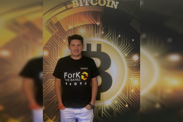 milionário irlandês do bitcoin melhor investimento em bitcoin brasil