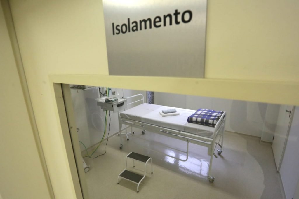 Inauguração do Hospital de Campanha Santa Cecília, São Paulo, em 13 de abril