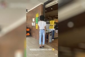 goias estudante com cabelo black power denuncia racismo