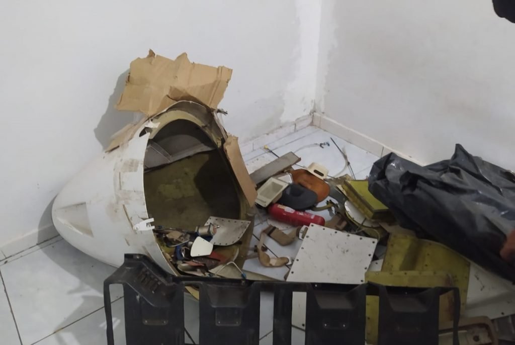 Equipamentos de aeronaves de quadrilha que é investigada por fazer tráfico de drogas em aviões a partir de Goiás