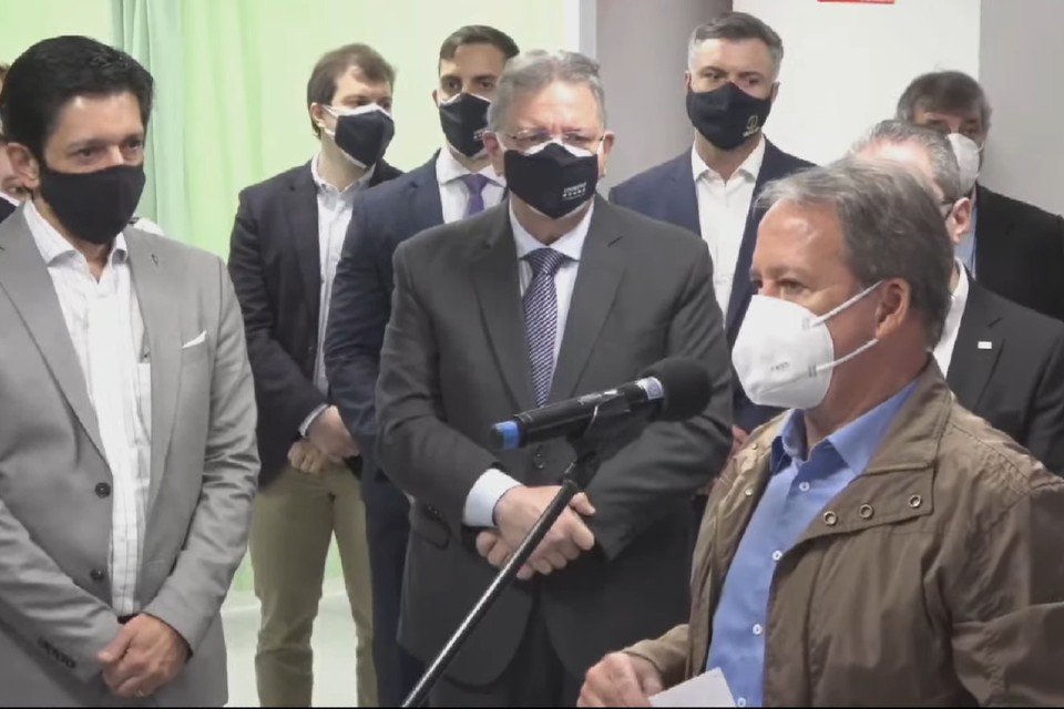 São Paulo - Inauguração de hospital de transição com Edson Aparecido, secretário de Saúde, e Ricardo Nunes, vice-prefeito (1)
