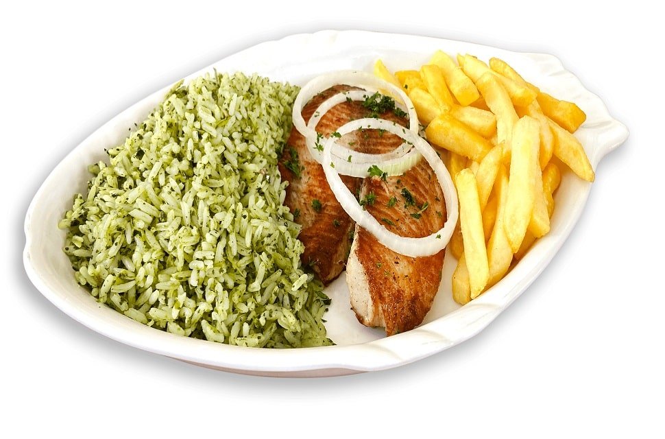 comida arroz peixe e batata frita
