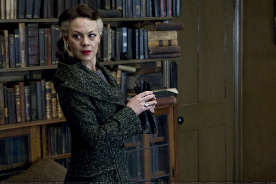 Morre Helen McCrory, atriz de Harry Potter e Peaky Blinders