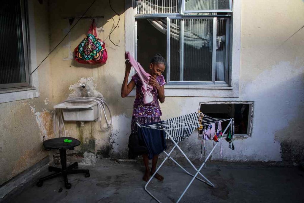 Pernambucana Sonia Silva, de 63 anos, morada do Morro da Providência, no Centro do Rio
