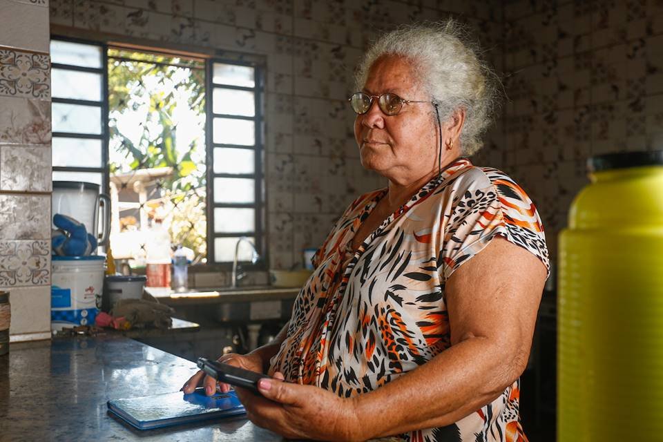 avanço da fome personagem goiania