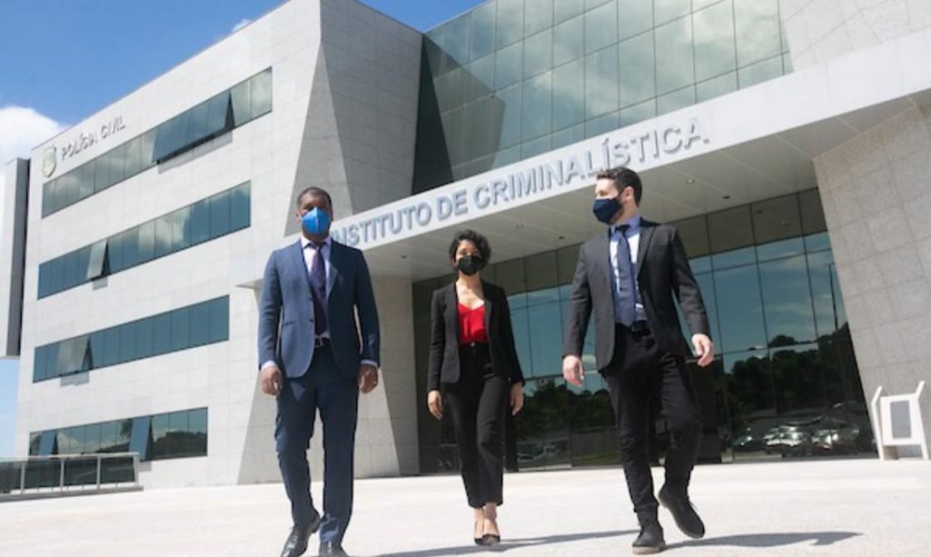 ICDF utiliza software para investigacao em aparelhos eletronicos