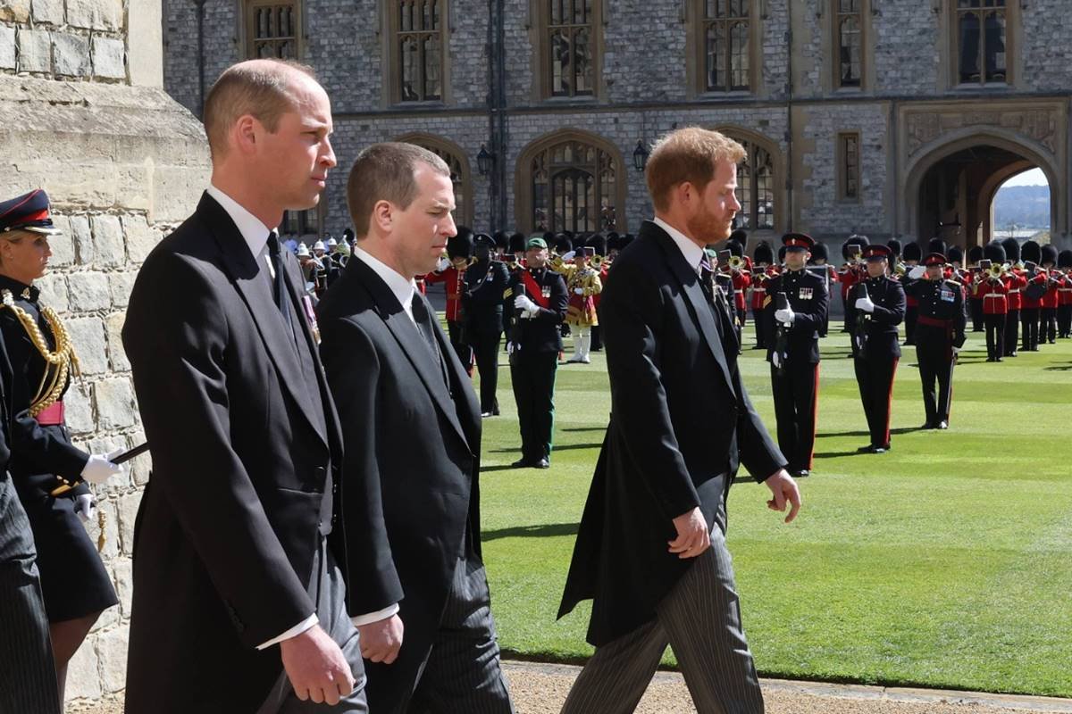 Príncipe William, Peter Phillips e príncipe Harry