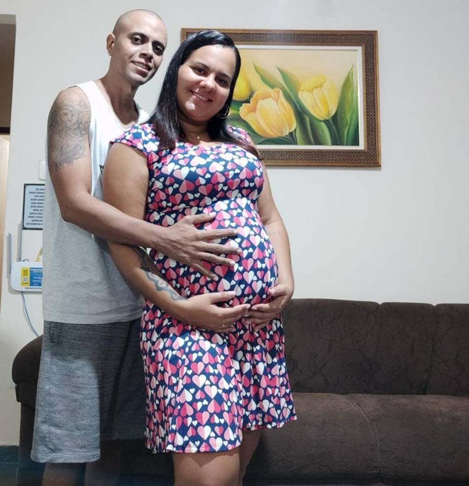 Felipe Moreira e esposa, Camila