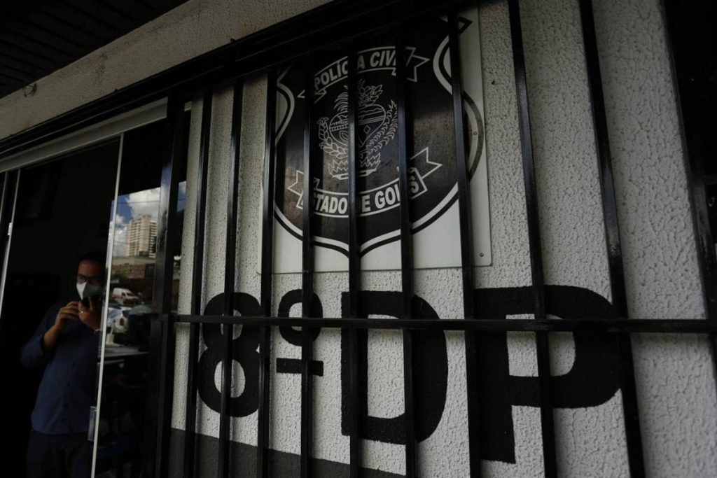 porteira vítima de injúria racial em goiânia, goiás