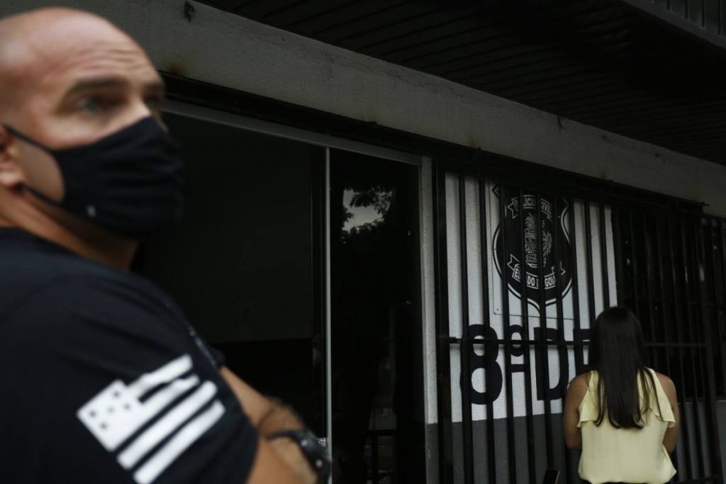 porteira vítima de injúria racial em goiânia, goiás