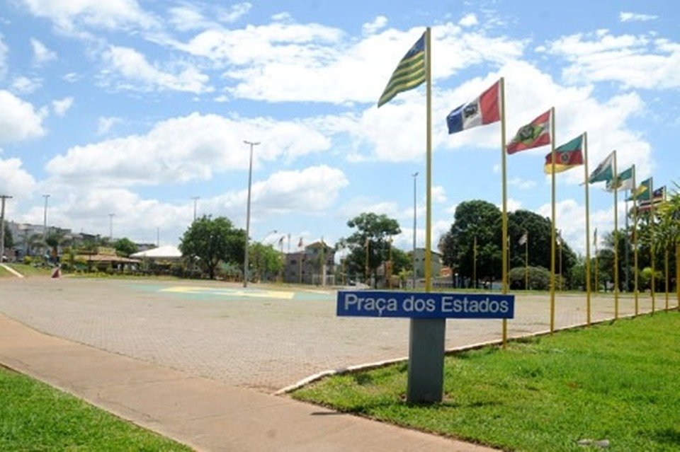 Praça dos Estados, Candangolândia