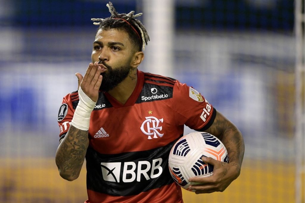 thumb-poster-3x2-258 Repórter Jéssica Dias, da ESPN, é assediada por torcedor do Flamengo durante transmissão ao vivo