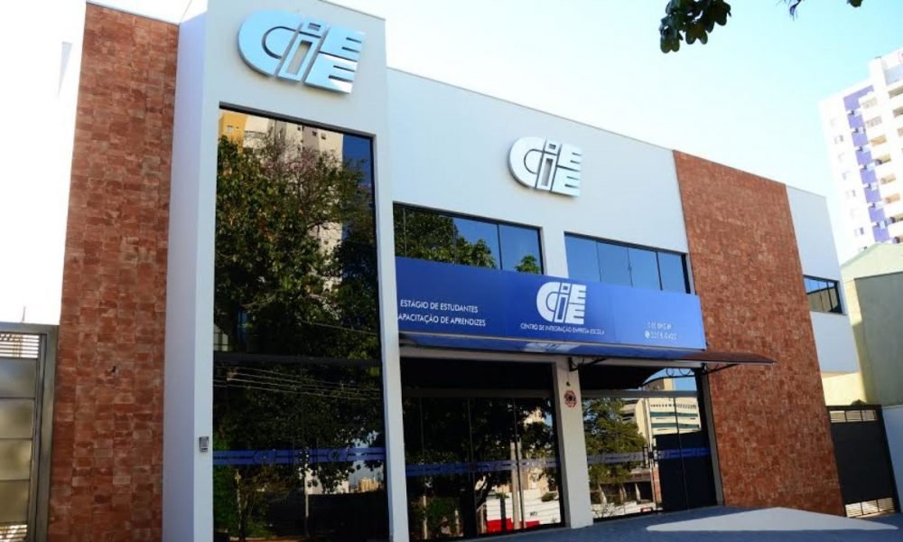 Clube CIEE + - CIEE  Centro de Integração Empresa-Escola