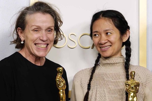 Nomadland, da diretora Chlóe Zhao, é o grande vencedor do Oscar 2021