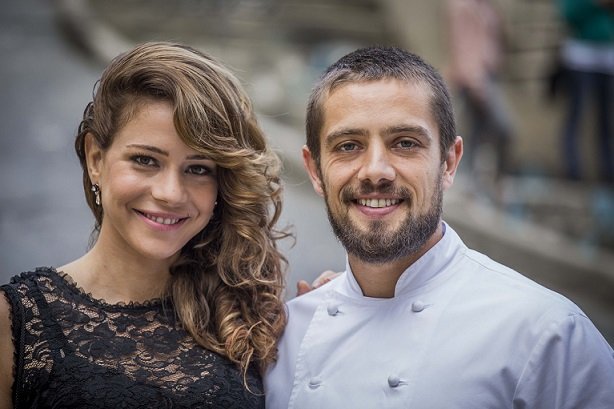 Cristina (Leandra Leal) e Vicente (Rafael Cardoso) em Império