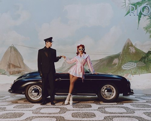 Cena do clipe Girl From Rio, de Anitta