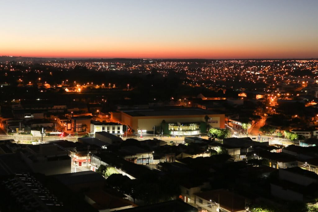 Cidade de Araraquara vista de noite