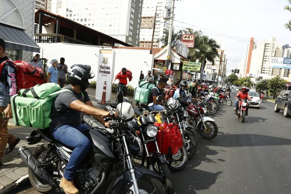 manifestação dos entregadores de aplicativo em goiânia por melhores condições e taxas de pagamento