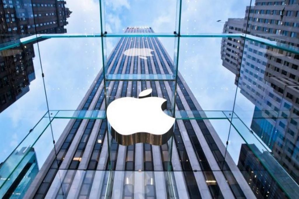 imagem colorida loja da Apple em NOva York - Metrópoles