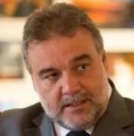 Diretor-superintendente do Sebrae-DF, Valdir Oliveira, dá orientações a quem pretende empreender