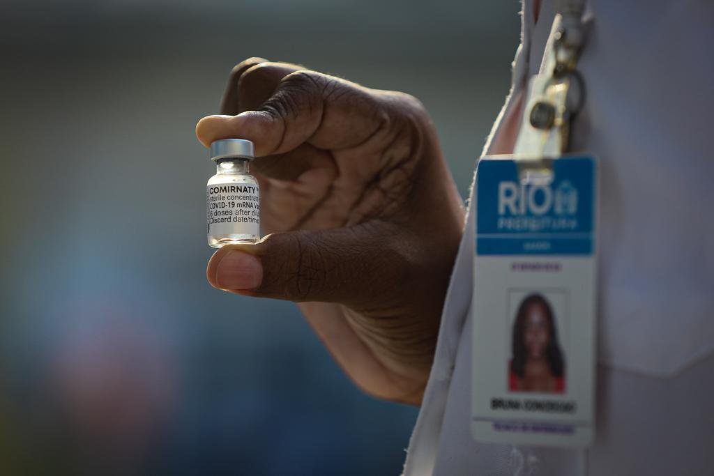 Vacina da Pfizer contra a Covid-19 no Rio