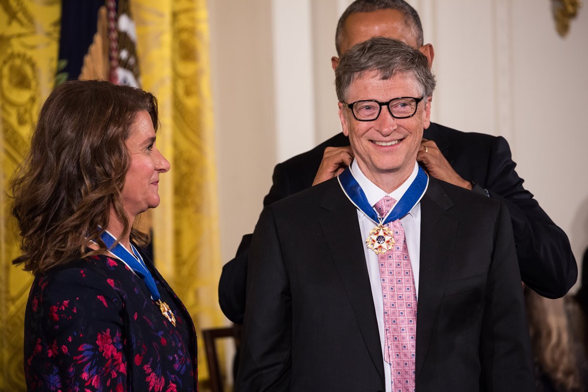 Melinda e Bill Gates com Barack Obama