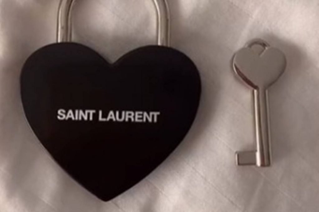 Cadeado da Saint Laurent