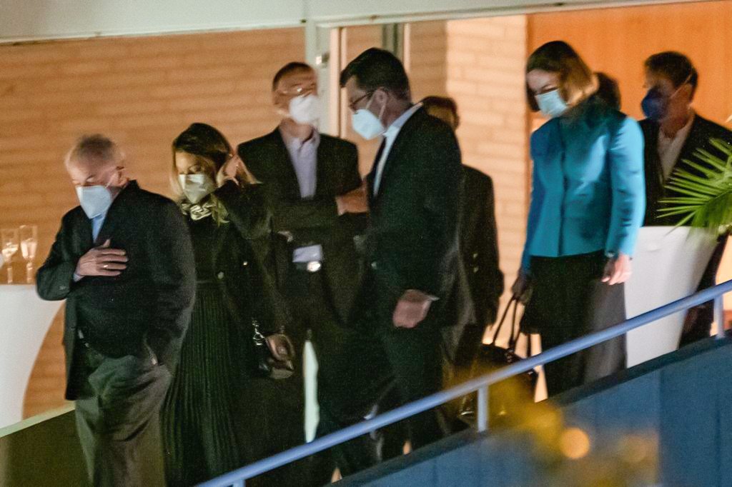 Ex-presidente Lula se encontra com o embaixador da Alemanha no Brasil, Heiko Thoms