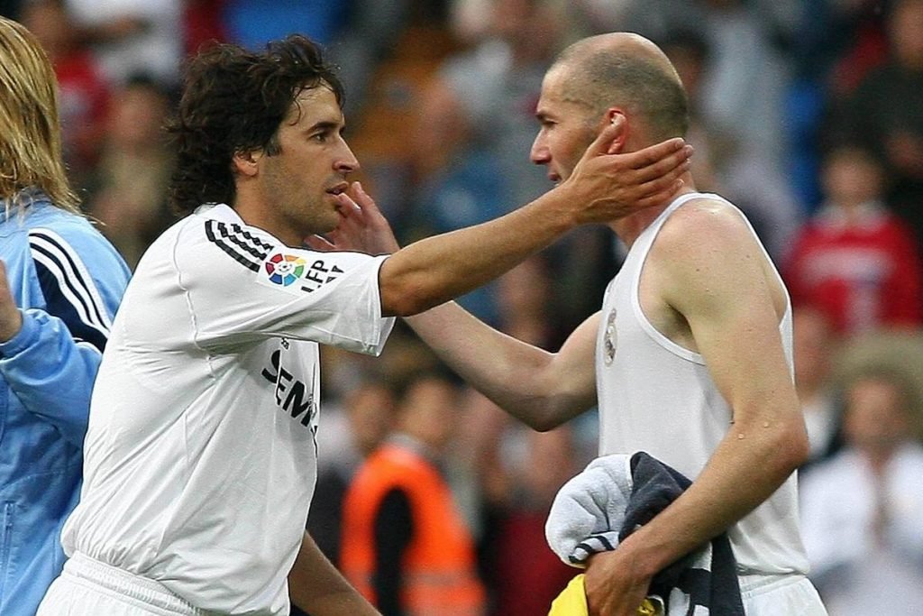 Raúl González e Zidane Real Madrid