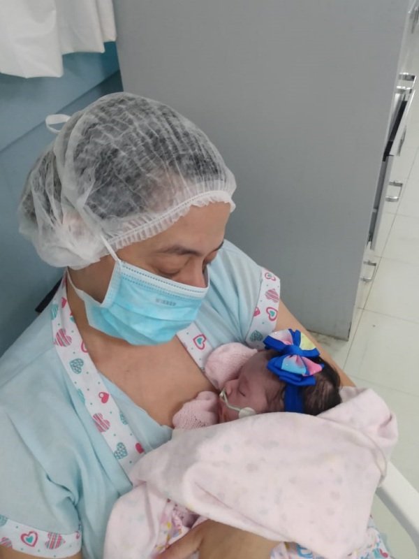 mulher e bebê