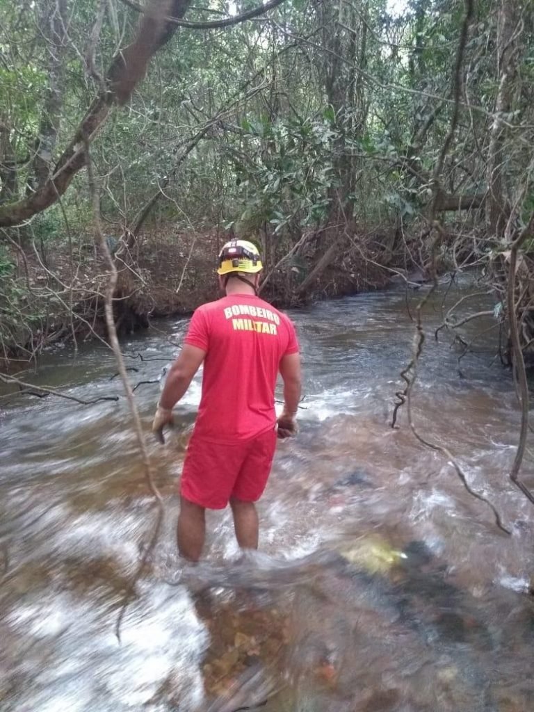 Corpo Sem Cabe A Encontrado No Rio Descoberto No Entorno Do Df