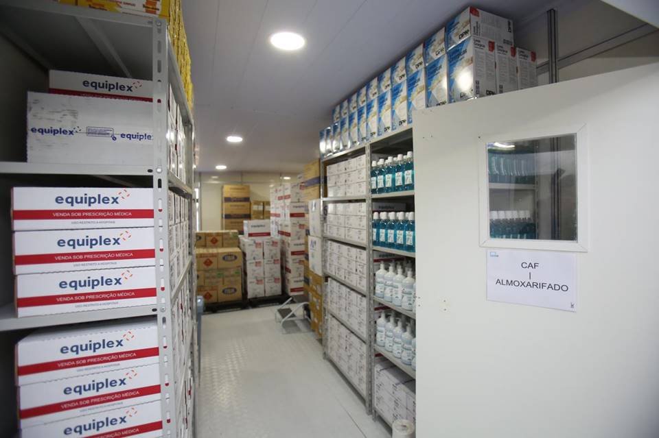 Ibaneis inaugura hospital de campanha do autódromo