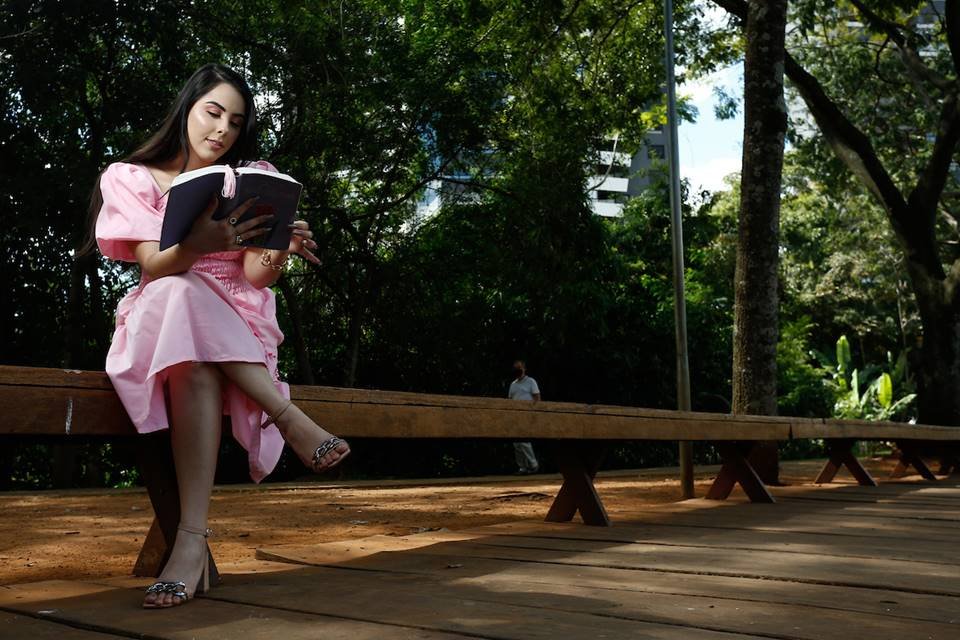 blogueira evangélica franciele vasconcelos é uma das inúmeras meninas evangélicas que se tornam blogueiras e digital influencers no Brasil