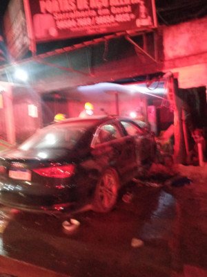 carro amassado
