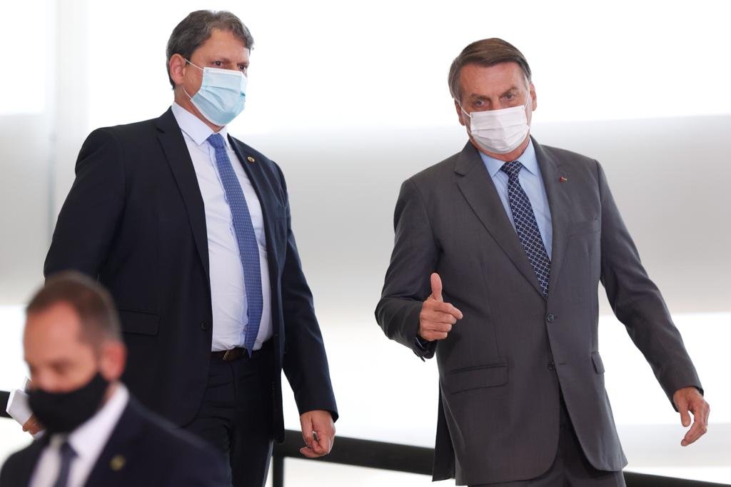 Presidente Bolsonaro e Tarcísio Gomes de Freitas, Ministro da infraestrutura