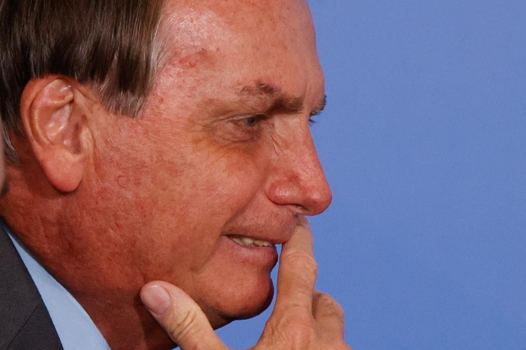 presidente jair bolsonaro durante lançamento do Programa Gigantes do Asfalto no palácio do Planalto