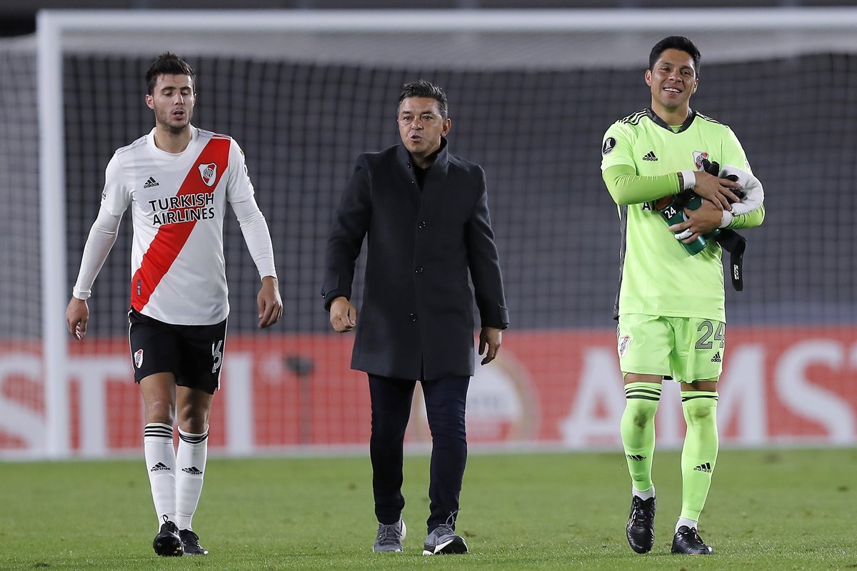 Situação de jogadores sondados, possível novo treinador do Flamengo, e  mais: veja o que BOMBOU hoje - Coluna do Fla