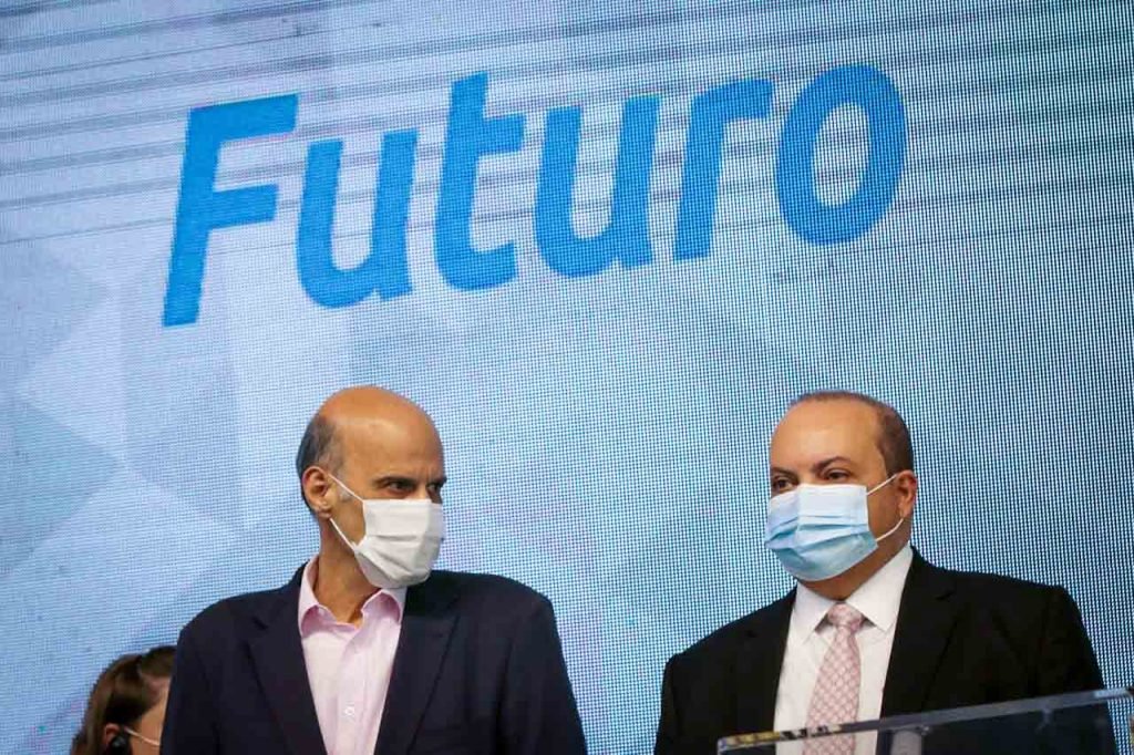 governador ibaneis rocha durante Assinatura do decreto de nomeação dos 437 aprovados no concurso da Secretaria de Educação_-6