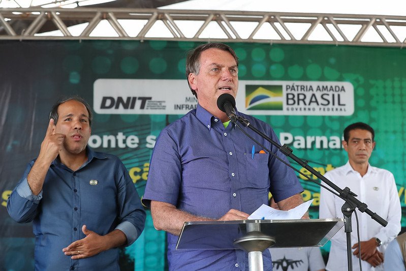 Bolsonaro discursando