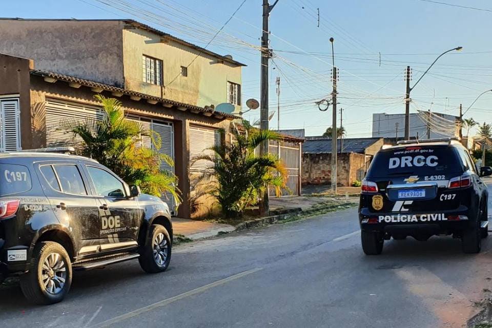 Viaturas da Policia Civil do DF