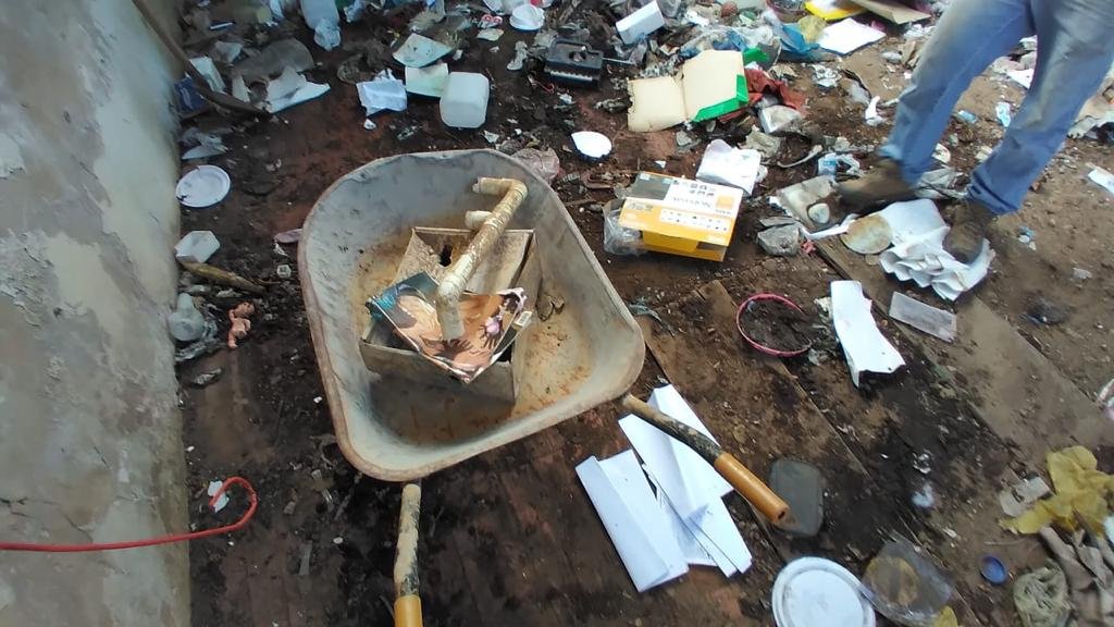 Casa de acumuladores assusta vizinhos no DF