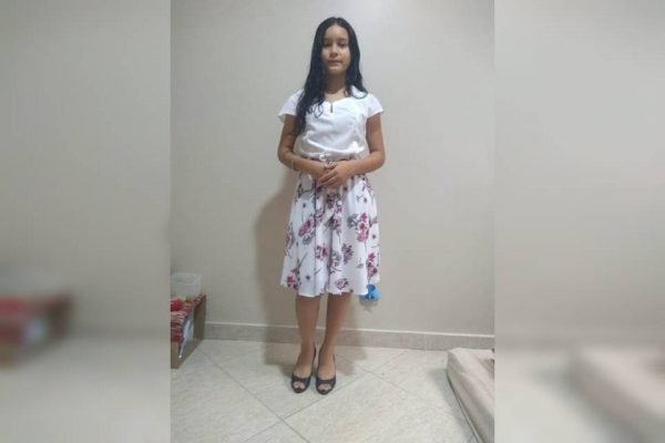 Família procura menina de 12 anos que sumiu em Jardim Carapina