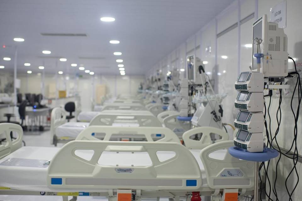 Ibaneis inaugura hospital de campanha de Ceilândia