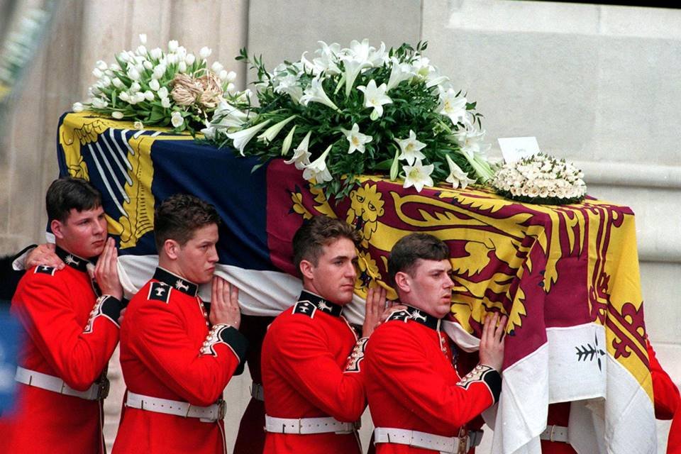 Pai de último namorado de Diana se culpava pela morte da princesa ...