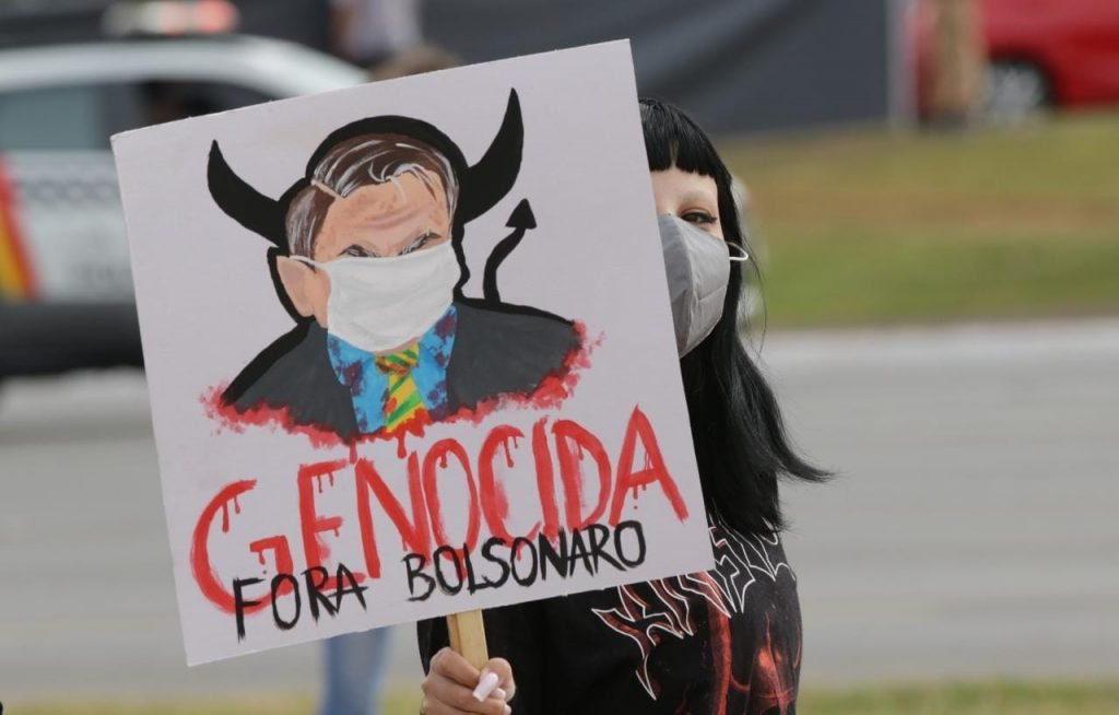 Manifestação pedindo a saída do presidente Jair Bolsonaro da Presidência da República em brasília 9