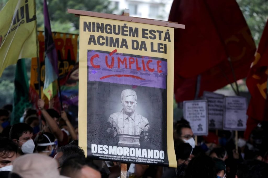 Manifestação contra o presidente Jair Bolsonaro em São Paulo3
