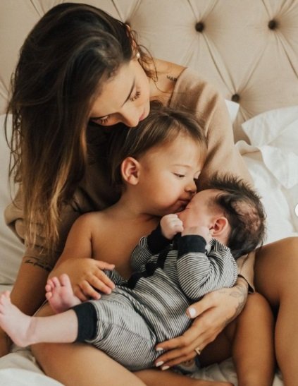 Gabi Brandt e filhos