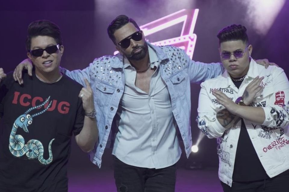 Latino em novo clipe