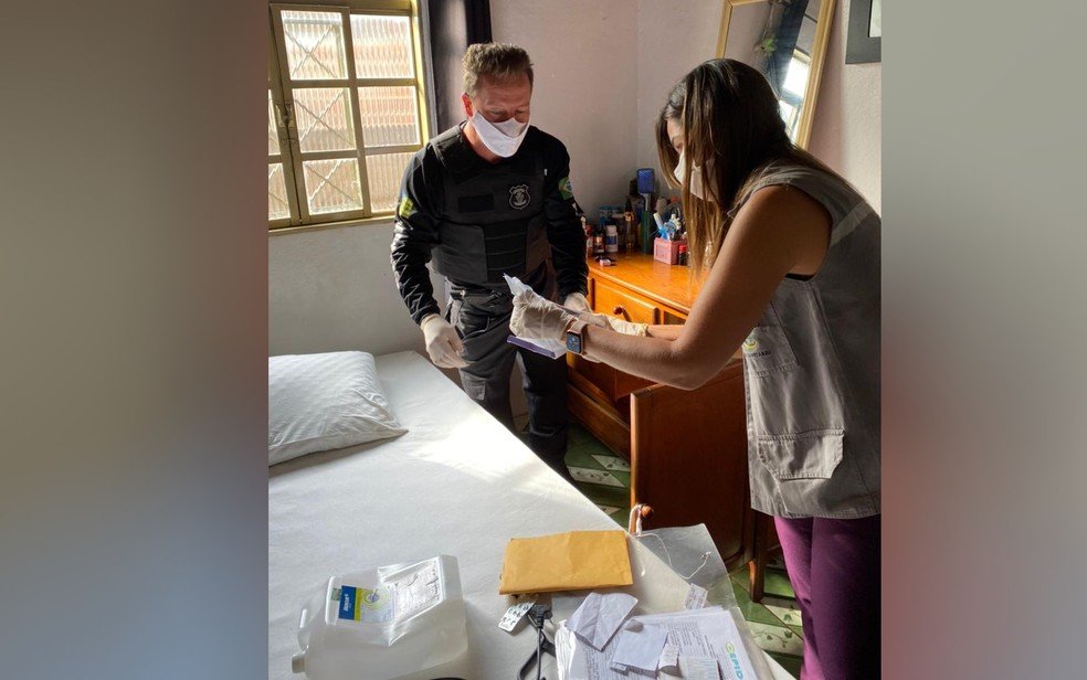 goias mulher realiza procedimento estetico em clinica clandestina
